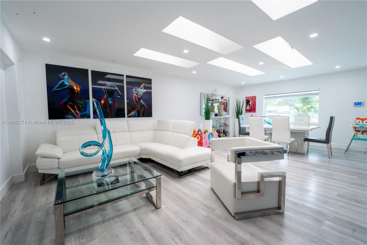 9441 Caribbean Blvd, Cutler Bay, FL 33189 Photo