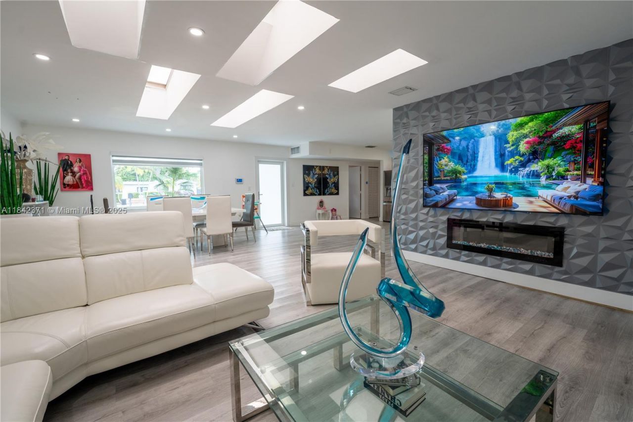 9441 Caribbean Blvd, Cutler Bay, FL 33189 Photo