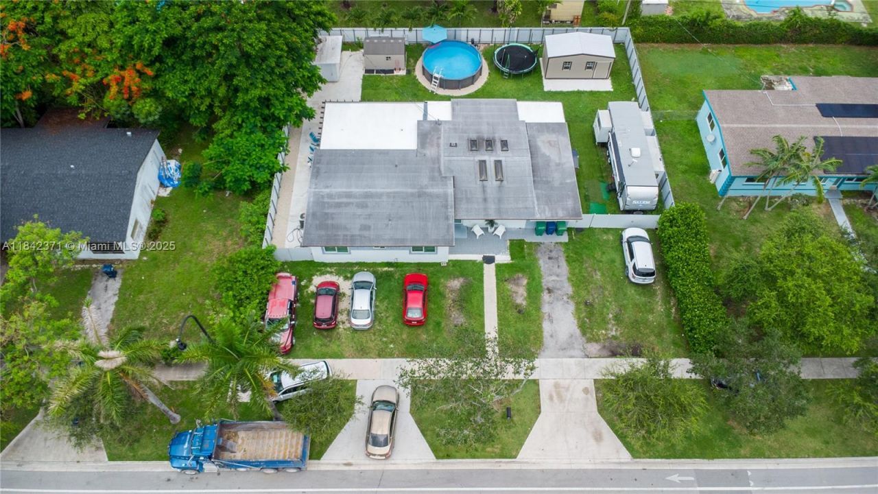 9441 Caribbean Blvd, Cutler Bay, FL 33189 Photo