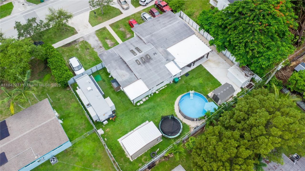 9441 Caribbean Blvd, Cutler Bay, FL 33189 Photo