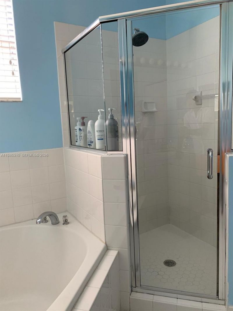 9260 SW 220 St, Miami, FL 33190 Photo