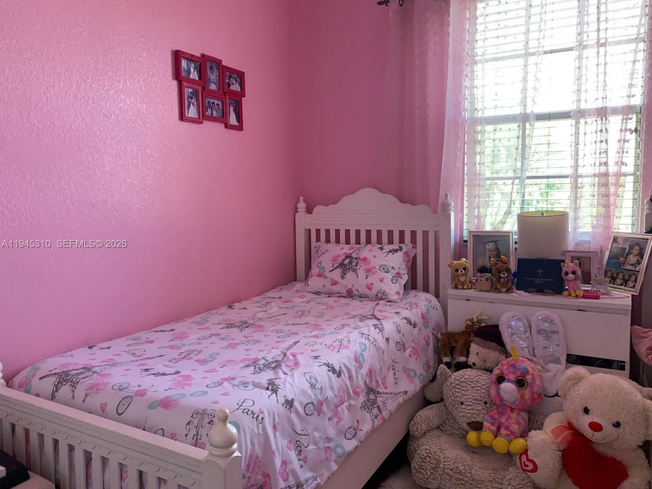 9260 SW 220 St, Miami, FL 33190 Photo