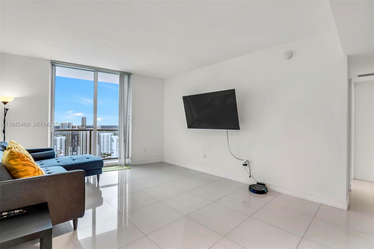 185 SW 7th St, Unit 3508, Miami, FL 33130 Photo