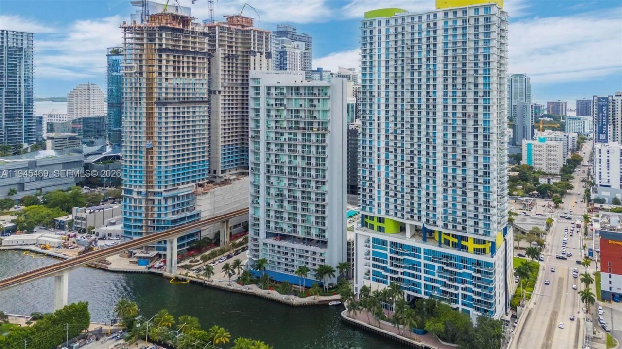 185 SW 7th St, Unit 3508, Miami, FL 33130 Photo