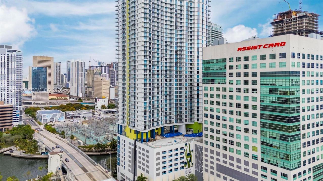185 SW 7th St, Unit 3508, Miami, FL 33130 Photo