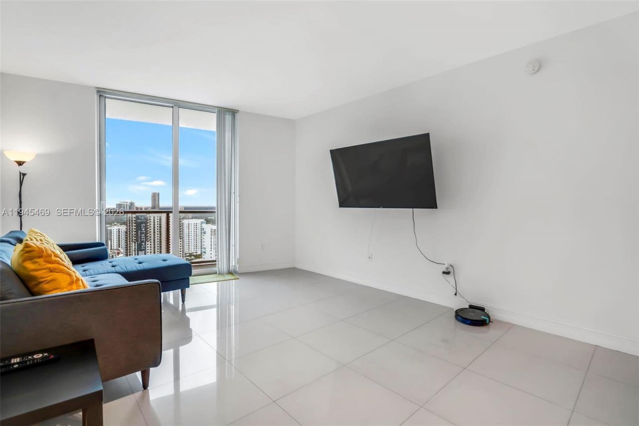 185 SW 7th St, Unit 3508, Miami, FL 33130 Photo