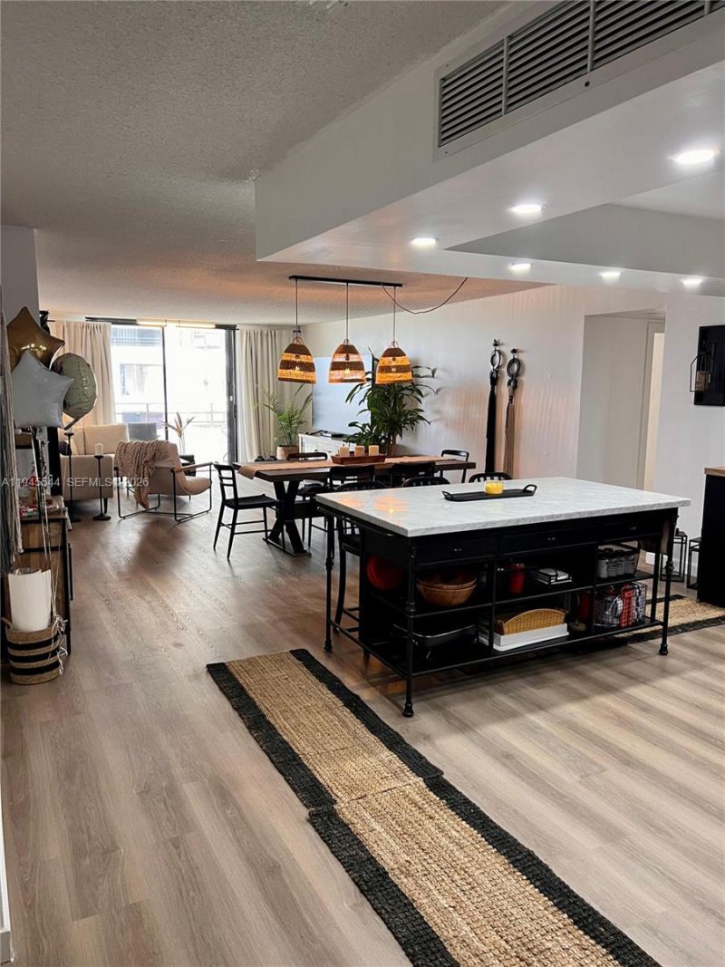 600 Three Islands Blvd , Unit 1621, Hallandale Beach, FL 33009 Photo