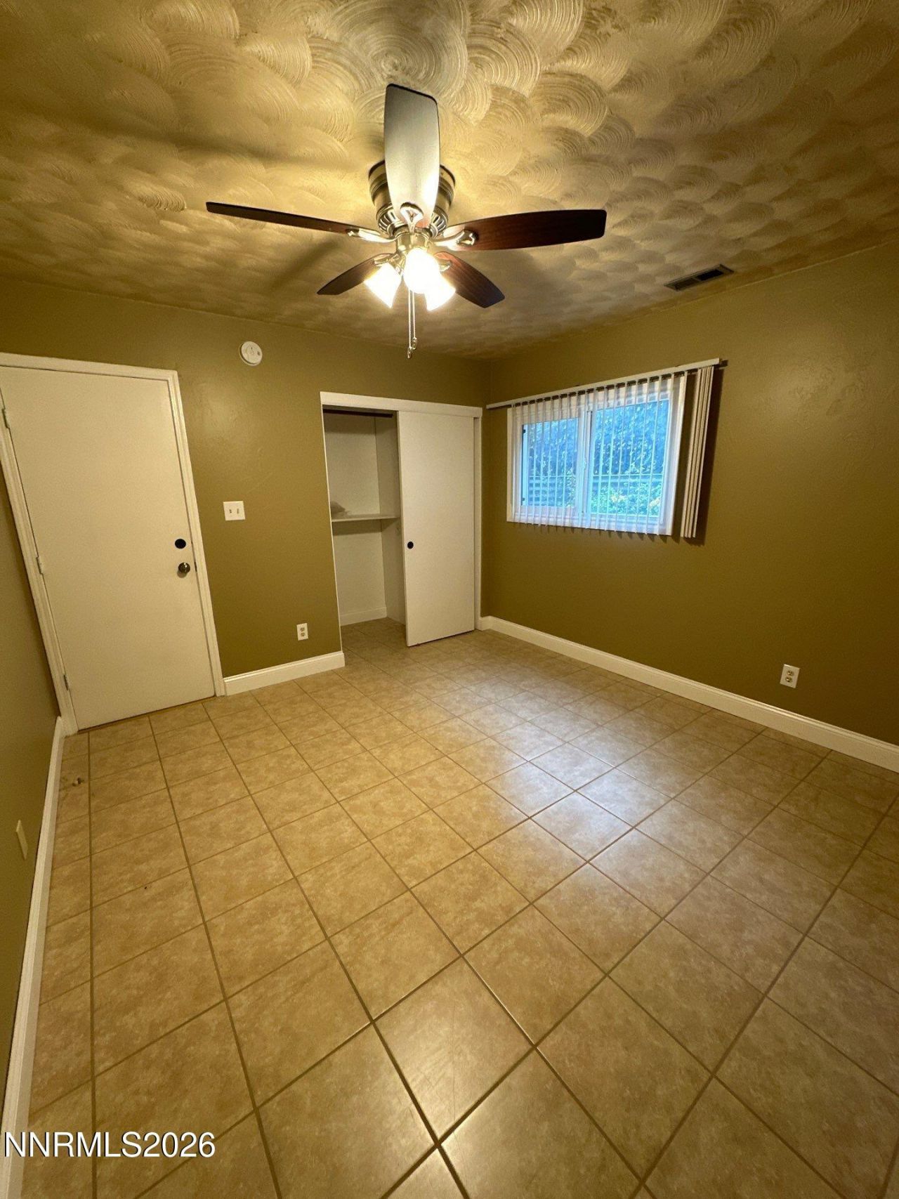 3190 Coronado Way, Unit B, Reno, NV 89503 Photo
