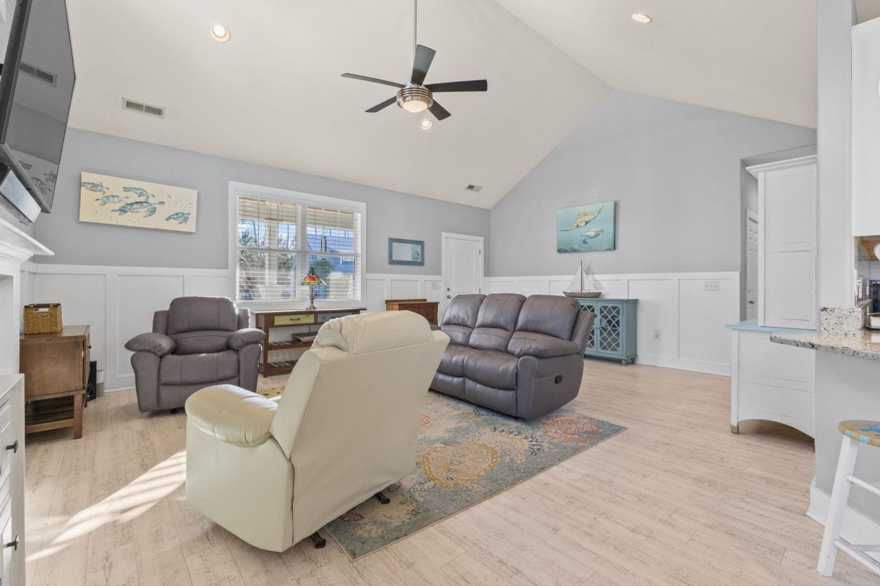 331 Waties Dr. Photo 10