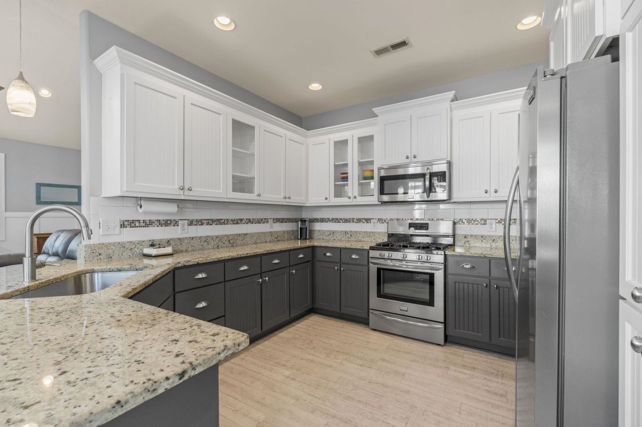 331 Waties Dr. Photo 18