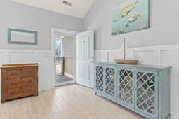 331 Waties Dr. photo 4