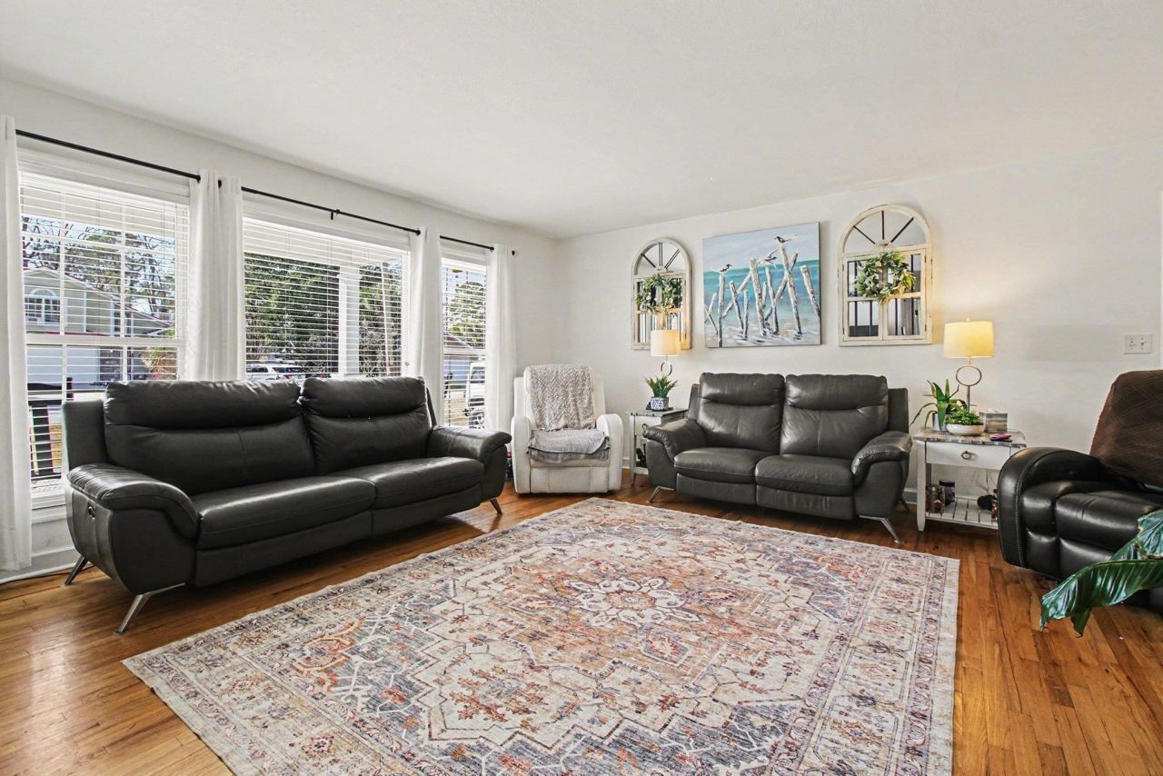 616 3rd Ave. N Photo 6