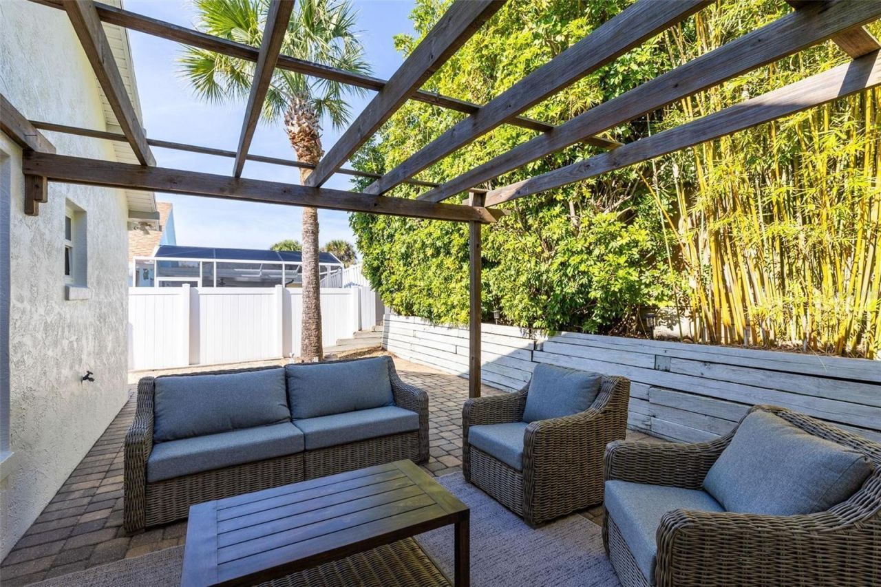 830 Hope Avenue, New Smyrna Beach, FL 32169 Photo