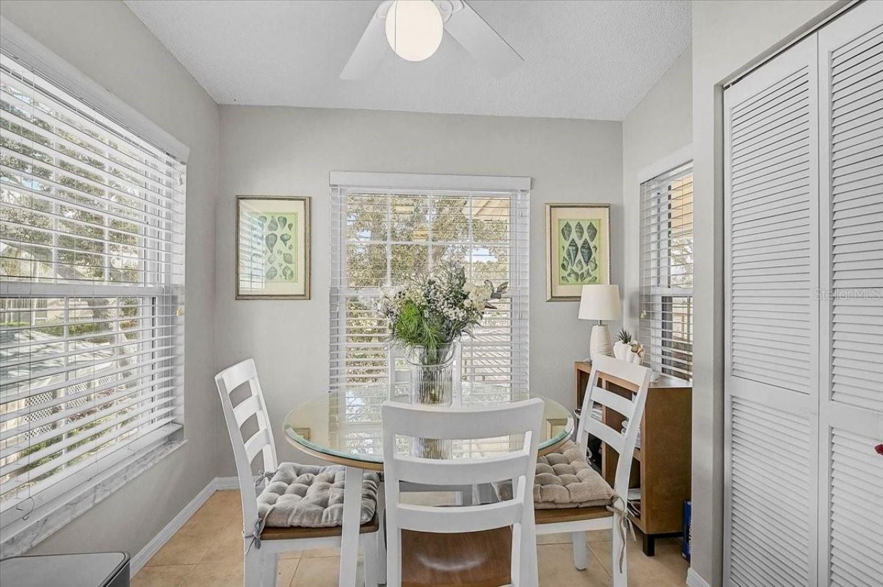 4219 Caddie Drive E, Unit 204, Bradenton, FL 34203 Photo