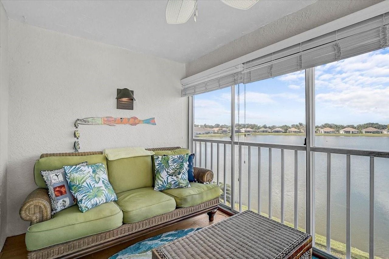 4219 Caddie Drive E, Unit 204, Bradenton, FL 34203 Photo