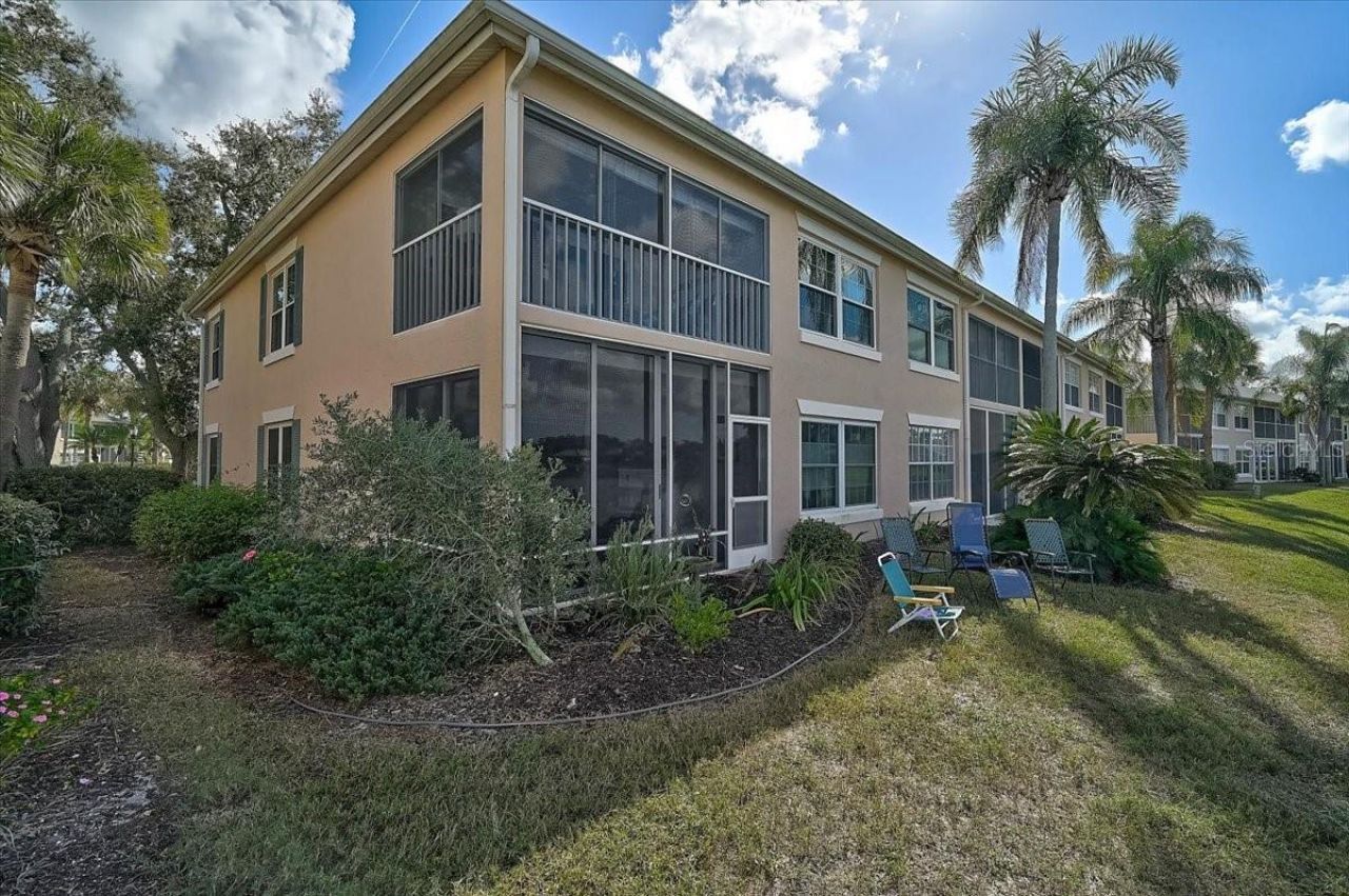4219 Caddie Drive E, Unit 204, Bradenton, FL 34203 Photo
