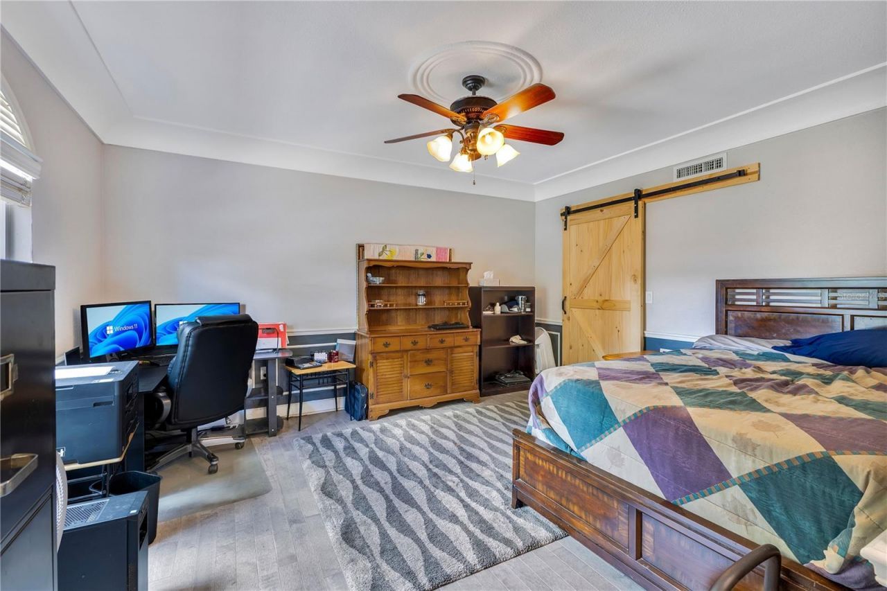 811 Fairlington Drive, Lakeland, FL 33813 Photo