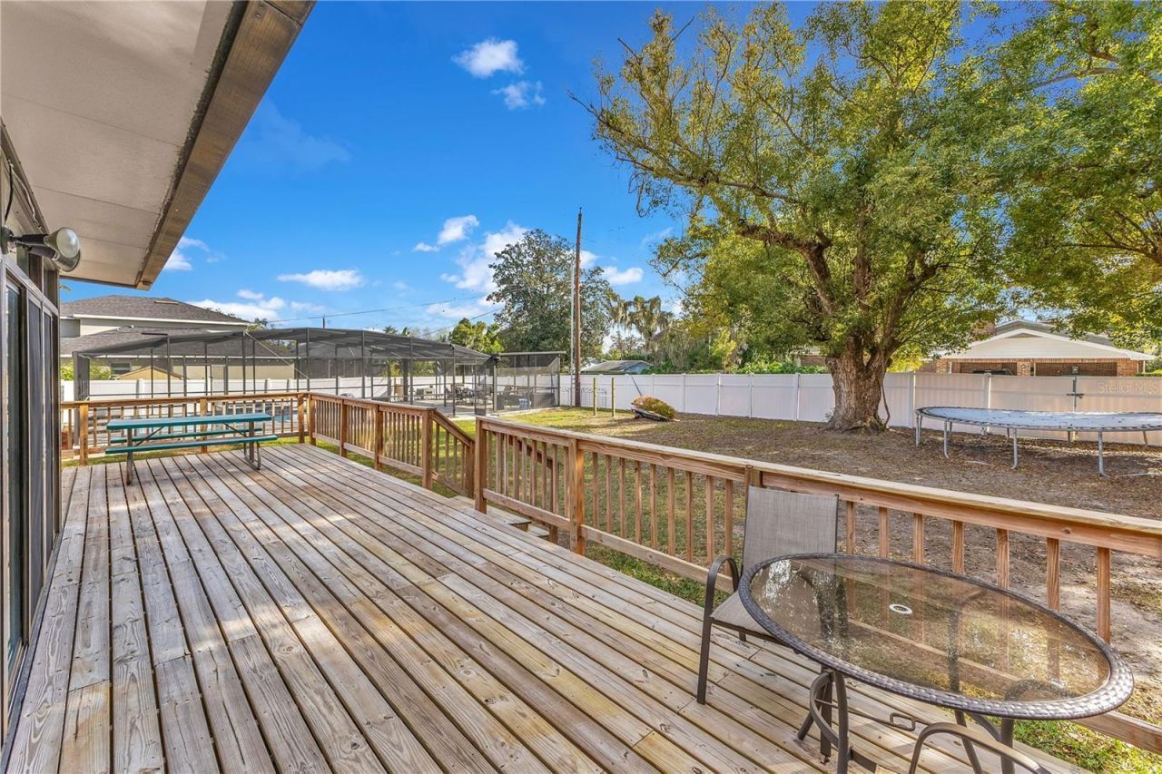 811 Fairlington Drive, Lakeland, FL 33813 Photo