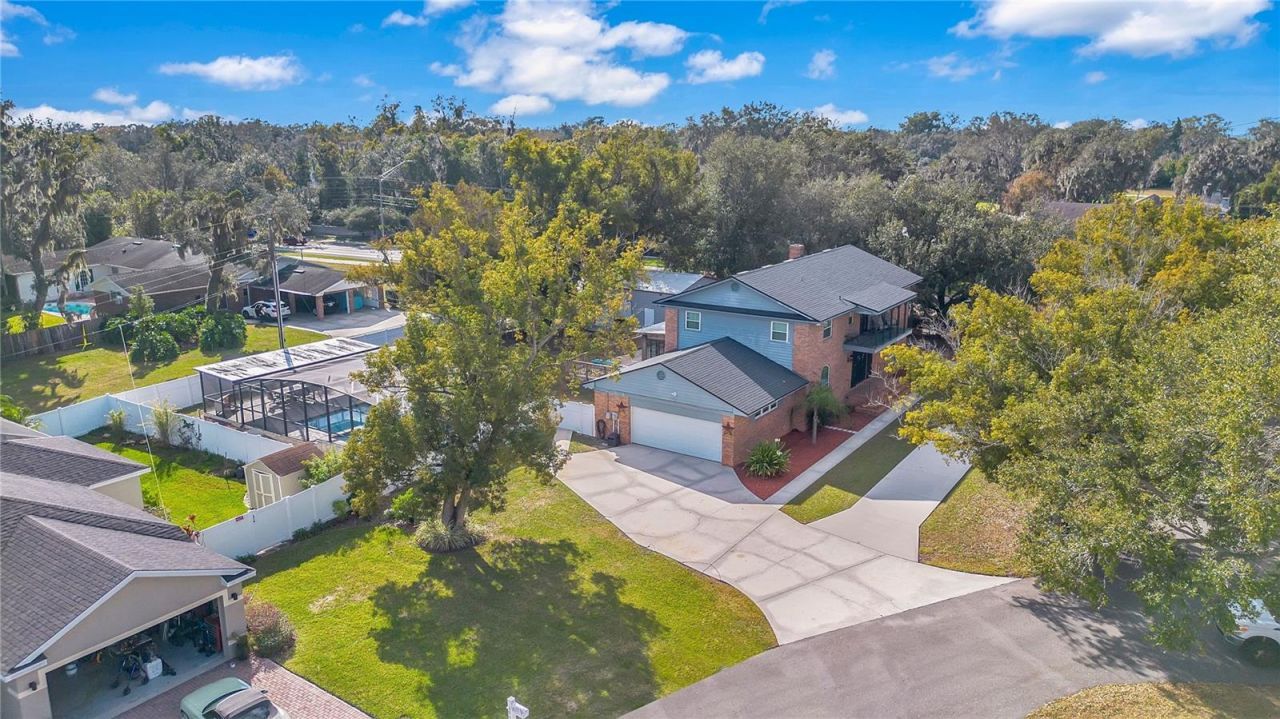 811 Fairlington Drive, Lakeland, FL 33813 Photo