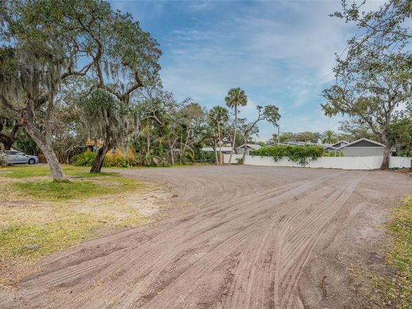 607 GOODWIN AVENUE, NEW SMYRNA BEACH, FL 32169