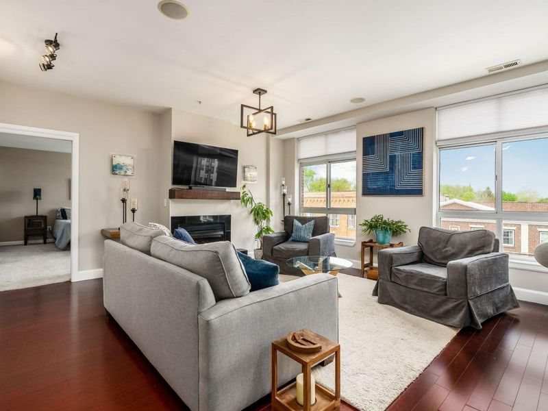 845 N High Street, Unit 404, Columbus, OH 43215 Photo 5