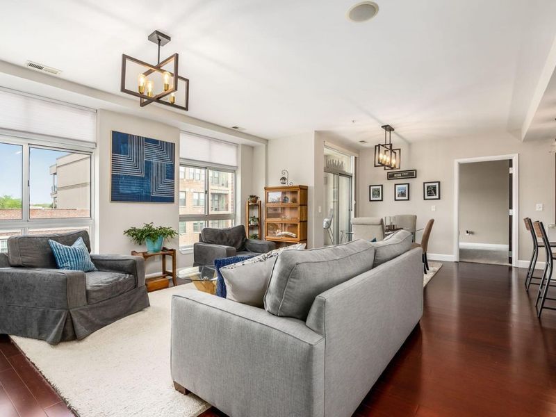 845 N High Street, Unit 404, Columbus, OH 43215 Photo 6