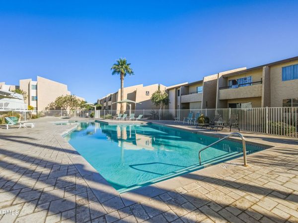8055 E Thomas Road, Unit M103, Scottsdale, AZ 85251