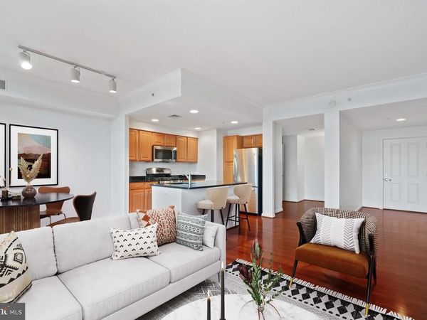 4480 MARKET COMMONS DRIVE, Unit 505, FAIRFAX, VA 22033