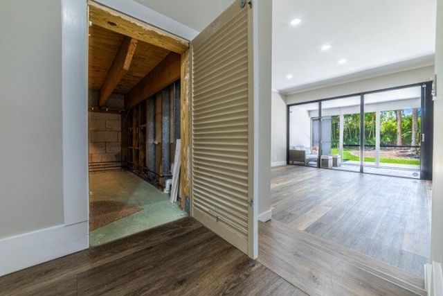 2517 Presidential Way, Unit B, West Palm Beach, FL 33401 Photo