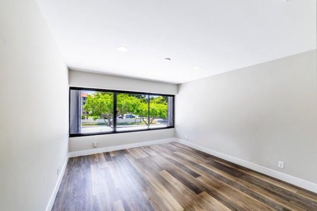 2517 Presidential Way, Unit B, West Palm Beach, FL 33401 Photo