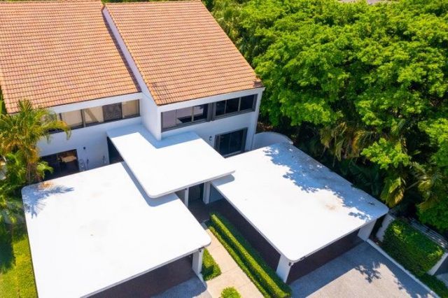 2517 Presidential Way, Unit B, West Palm Beach, FL 33401 Photo