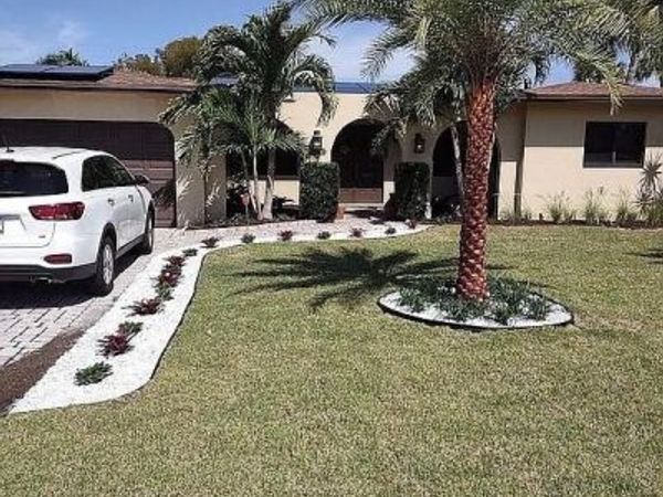 301 SE 8th Ct, Pompano Beach, FL 33060