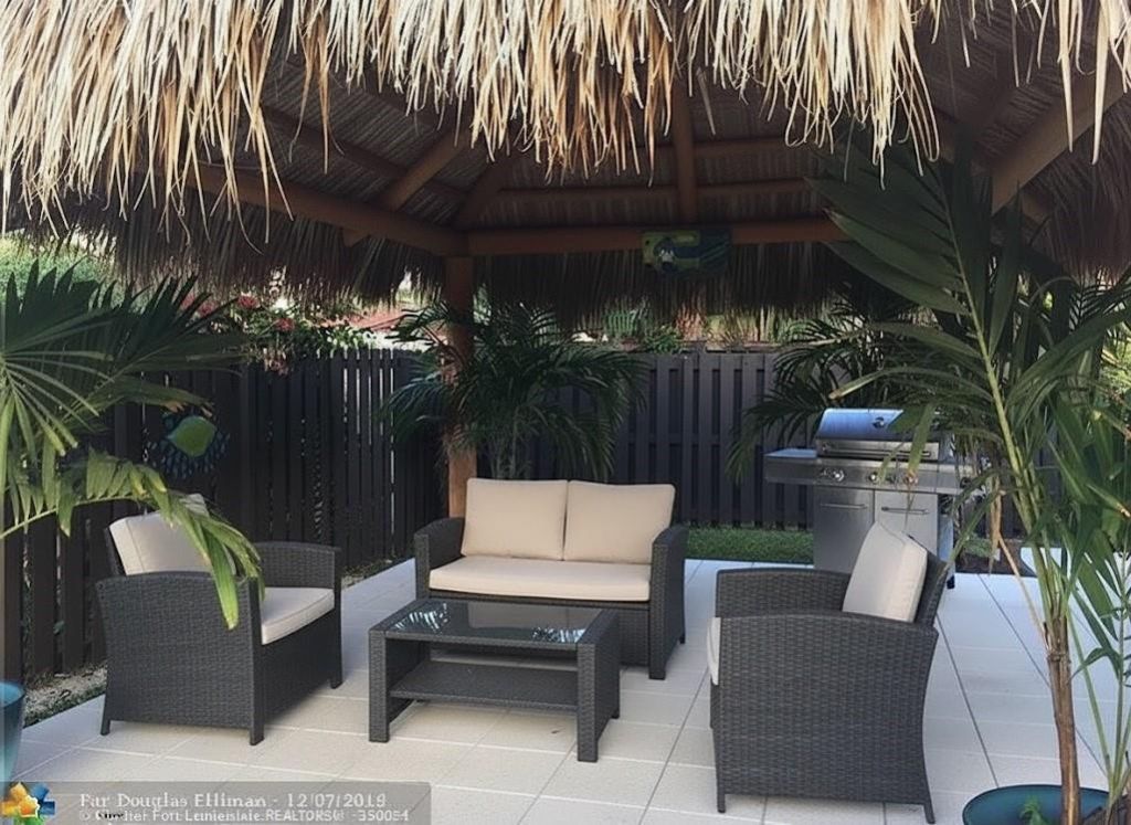 301 SE 8th Court, Pompano Beach, FL 33060 Photo