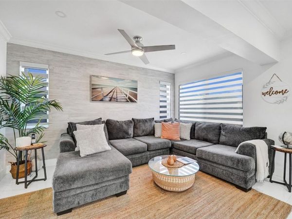 6740 Custer, Hollywood, FL 33024