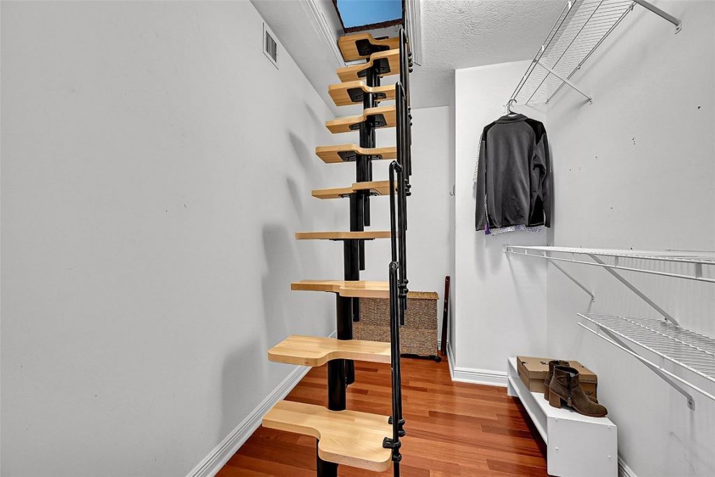 1110 SE 4th Avenue, Unit 1110, Fort Lauderdale, FL 33316 Photo