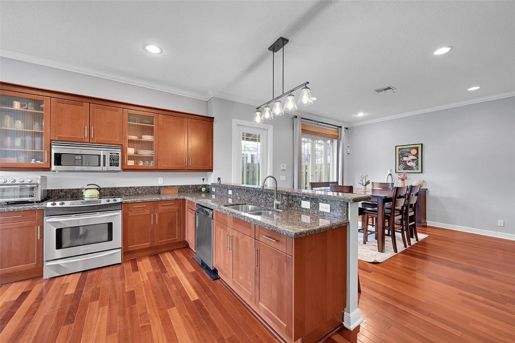 1110 SE 4th Avenue, Unit 1110, Fort Lauderdale, FL 33316 Photo