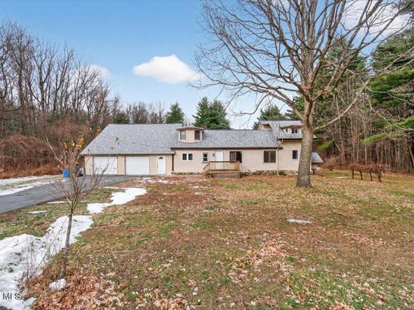 1001 Verbeck Avenue, Schaghticoke, NY 12154