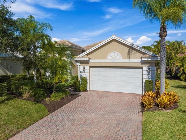 1029 Riverwind Circle, Vero Beach, FL 32967