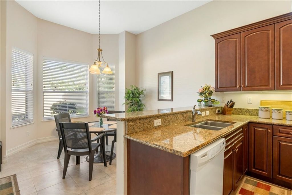 1029 Riverwind Circle, Vero Beach, FL 32967 Photo