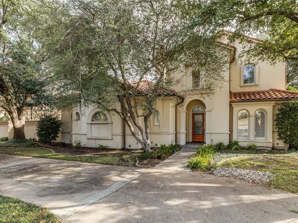 14828 Bellbrook Drive, Addison, TX 75254