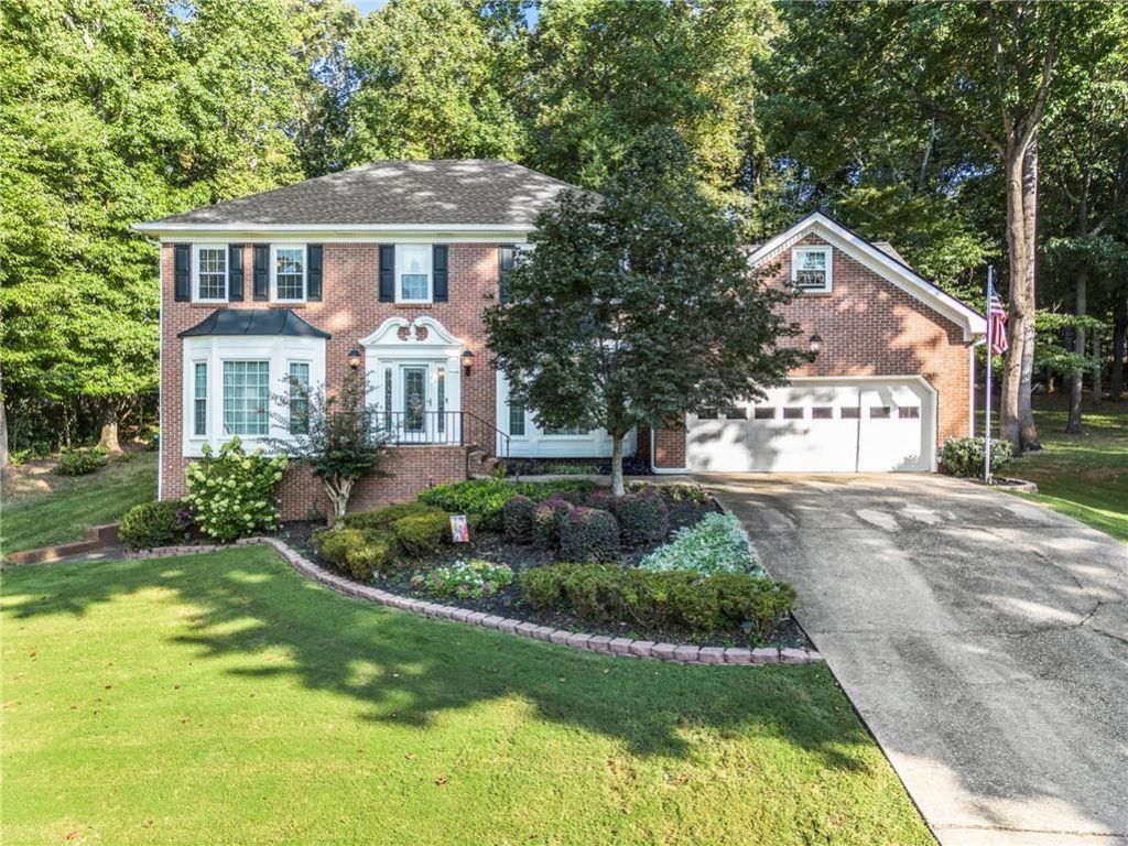 811 Leonard Court, Lawrenceville, GA 30046 Main Photo