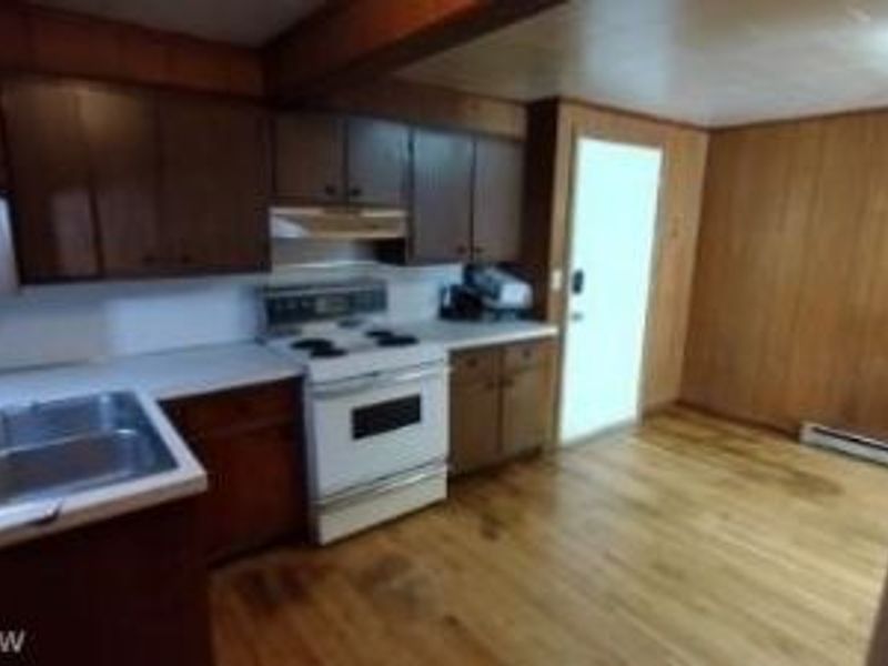 126 4th Street SW, Strasburg, OH 44680 Photo 12