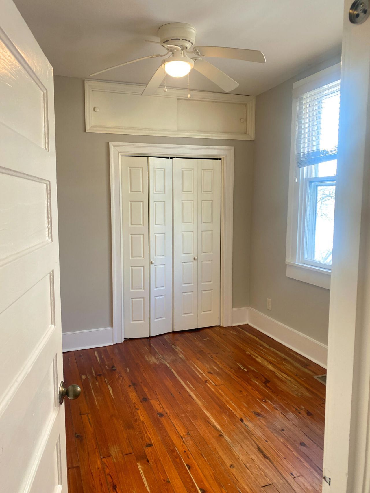 9 Gadsden Street Photo 15