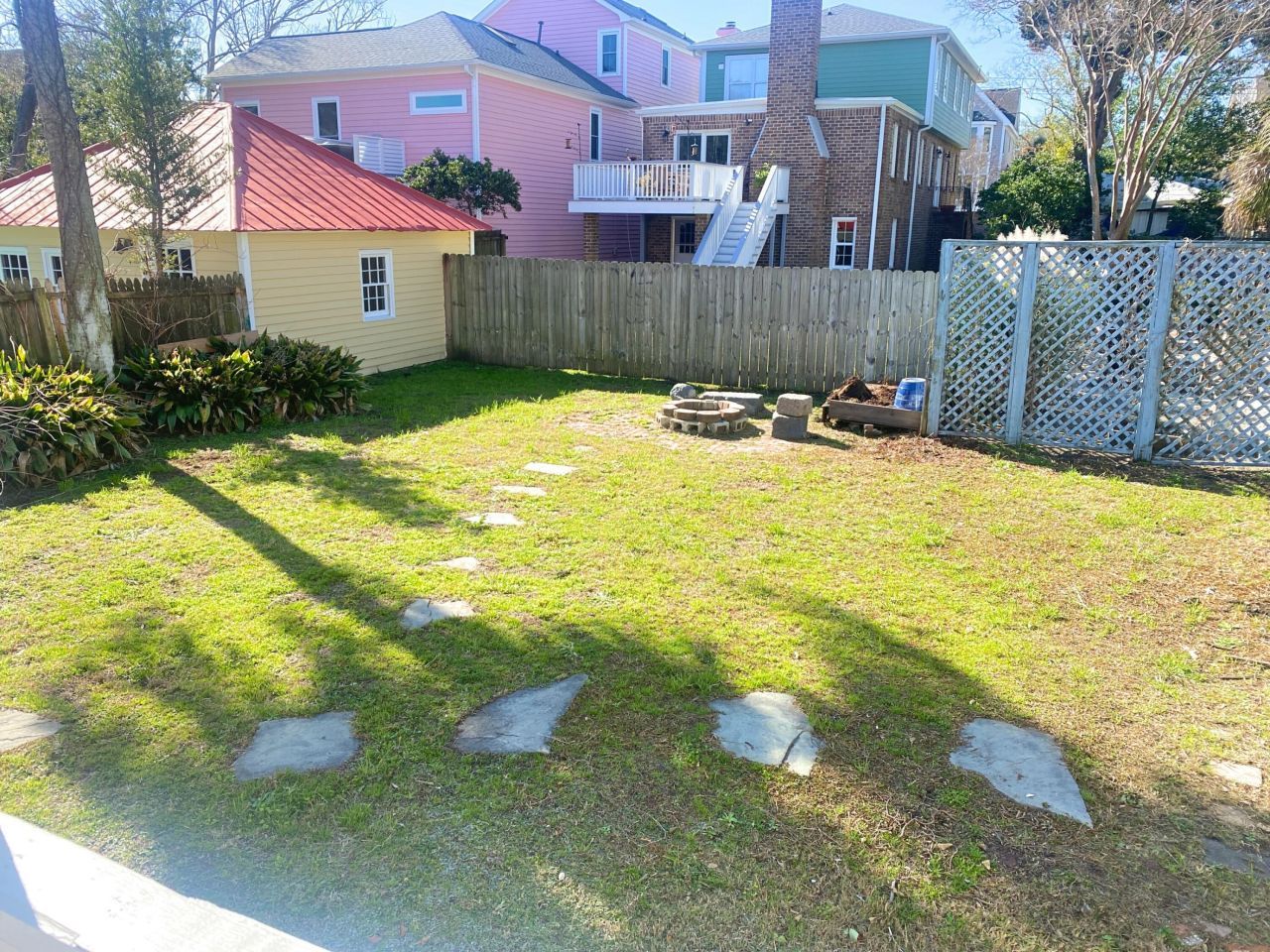 9 Gadsden Street Photo 41