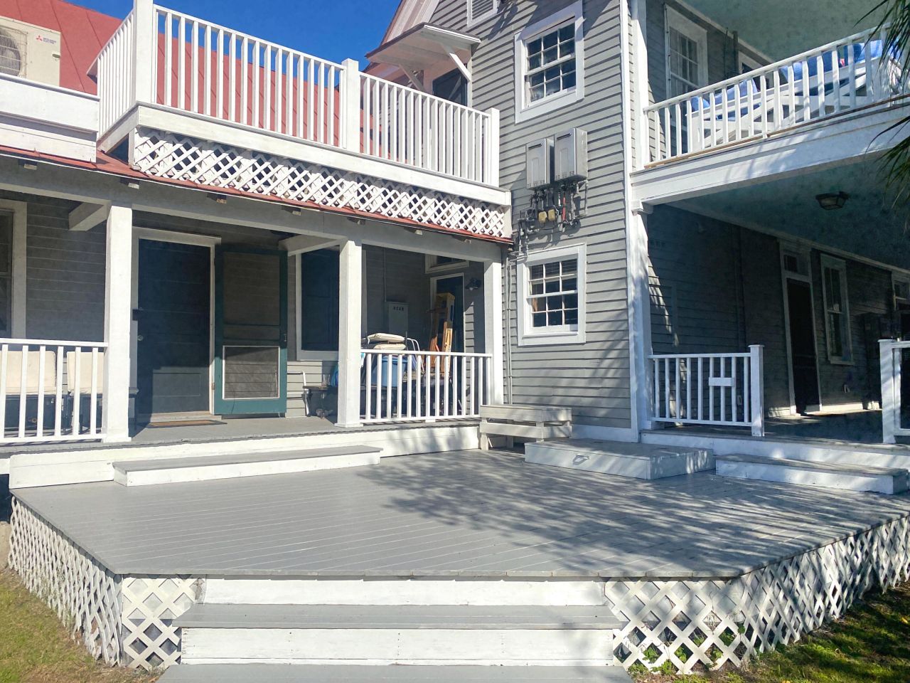 9 Gadsden Street Photo 48