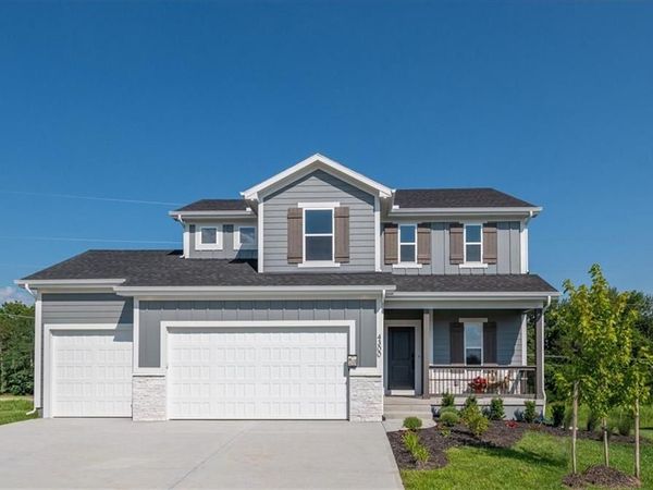 4300 SE Adams Drive, Blue Springs, MO 64014