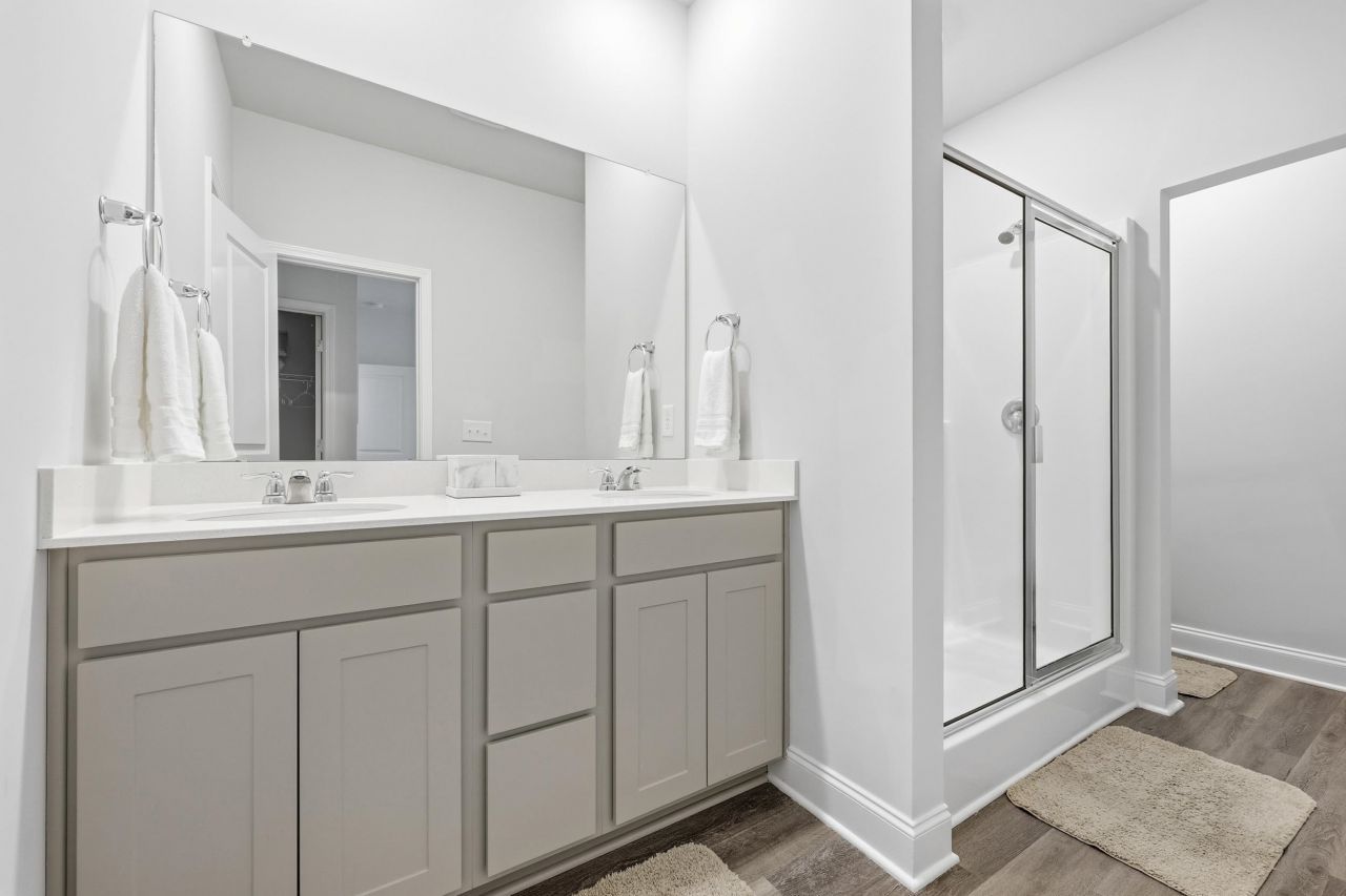 487 Waterend Dr. Photo 14