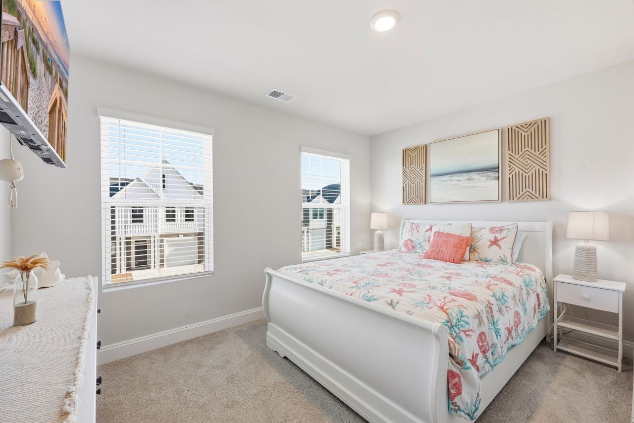 487 Waterend Dr. Photo 17