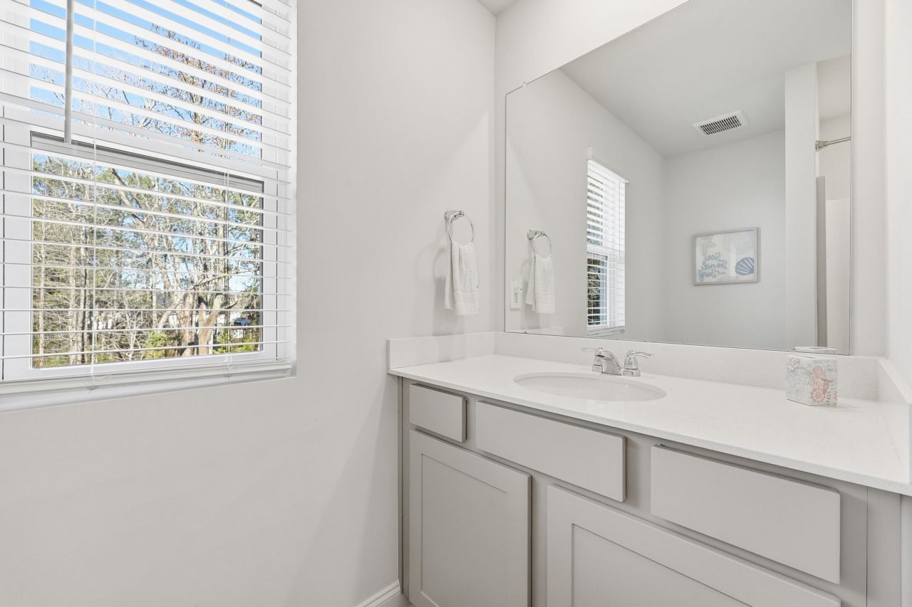 487 Waterend Dr. Photo 21