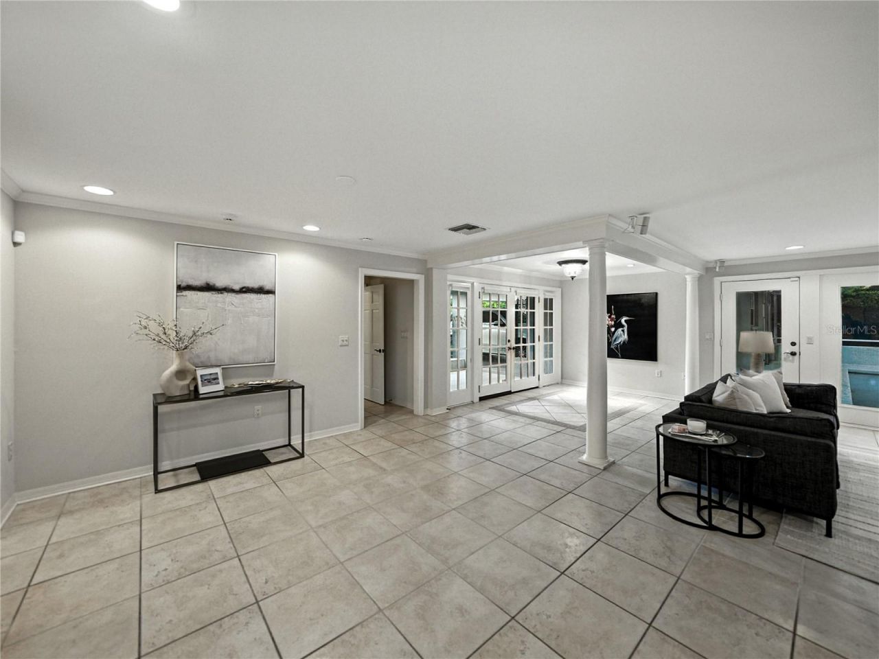 1249 Lake Point Drive, Lakeland, FL 33813 Photo